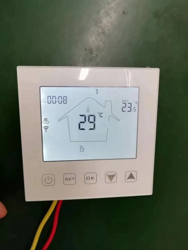 Стандартный термостат водяного отопления под полом