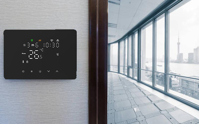 Основные схемотехнические различия между термостатами для обогрева, охлаждения и двухрежимными термостатами.